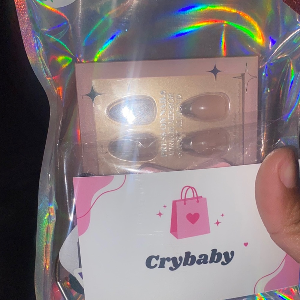 Crybaby False Nails Set